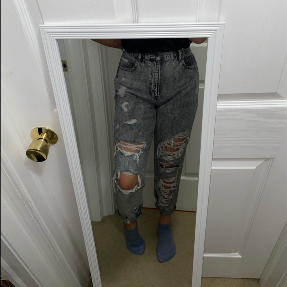 American Eagle Charcoal Mom Jeans